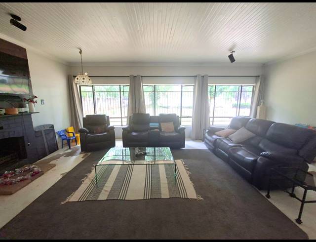 4 BEDROOM HOUSE FOR SALE IN MEYERTON CENTRAL